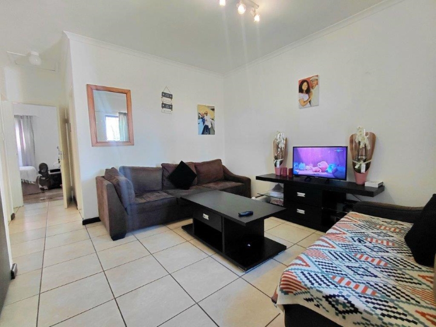 2 Bedroom Property for Sale in Victoria Park Western Cape